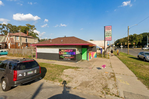 Hungry Chameleon Express in Detroit, MI